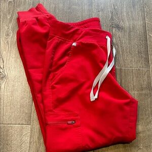 Figs Zamora joggers in Red